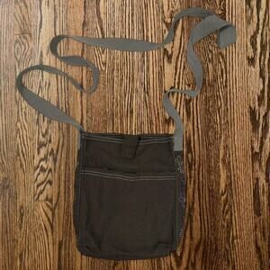 Brown shoulder bag  retro metro